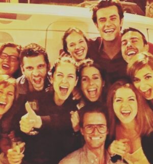 Sofia Grillo Instagram - .
Feliz dia mundial do Teatro 🎭 
.
.
#diamundialdoteatro