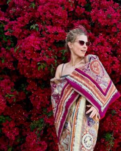 Actress Sofya Ernst HD Photos and Wallpapers May 2025