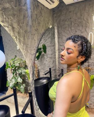 Sophie Alakija Instagram - How dare I not post these 🥹💚

skin ✨