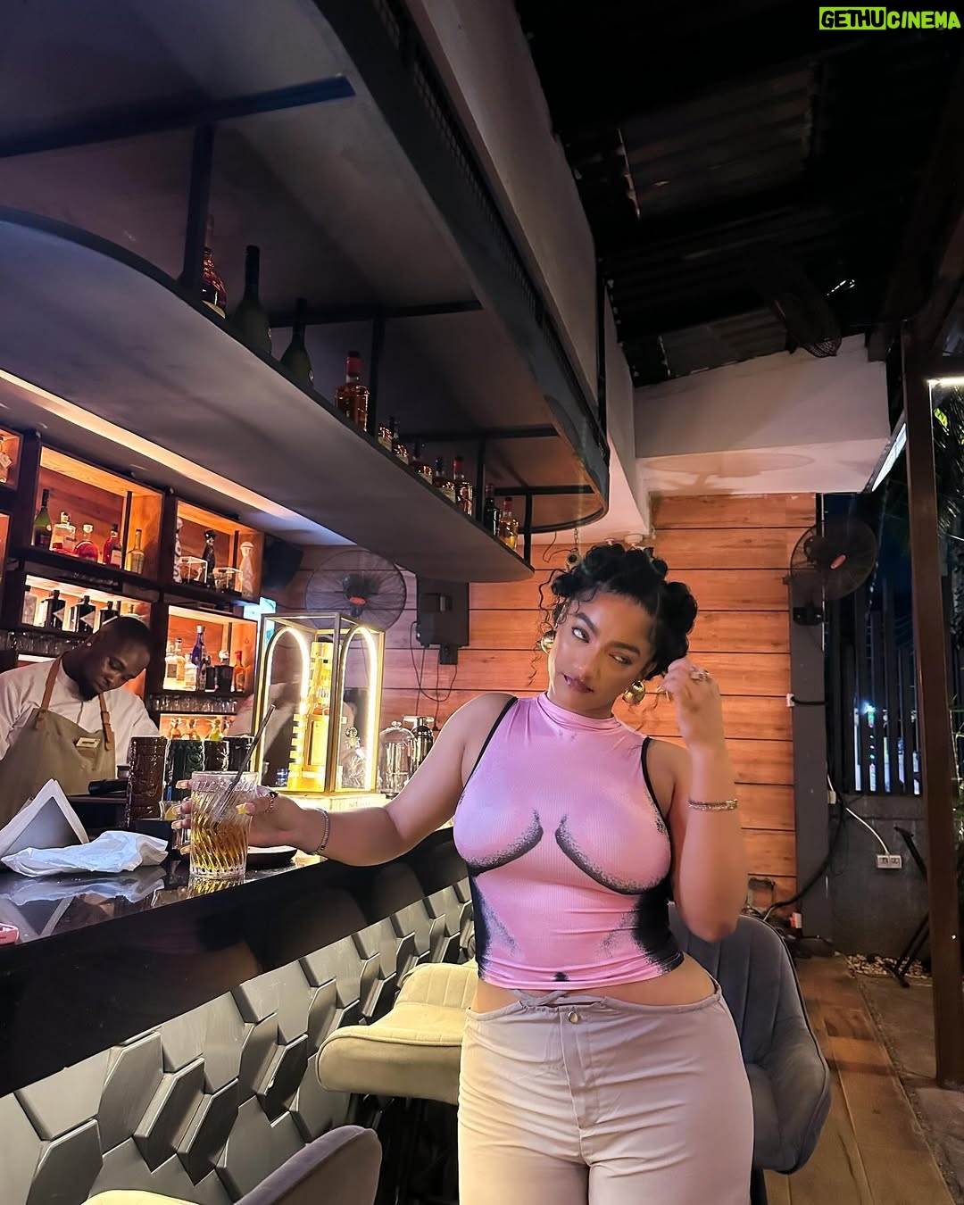 Sophie Alakija - 80.9K Likes - Fine girl no ex🤭🏃🏽‍♀️

💎: @handhmpire
