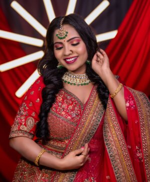 Sowmya Vivek Instagram - Makeoverbydeeksha 
Makeup /hair/academy 
35days course 
Basic to advanced courses 
📍varthur 
11am to 2pm

Our next batch start from April 10th
Book for u sets☎️7022567560