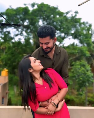 Sowmya Vivek Instagram - My man is one of the biggest blessings in my life🌎❤️