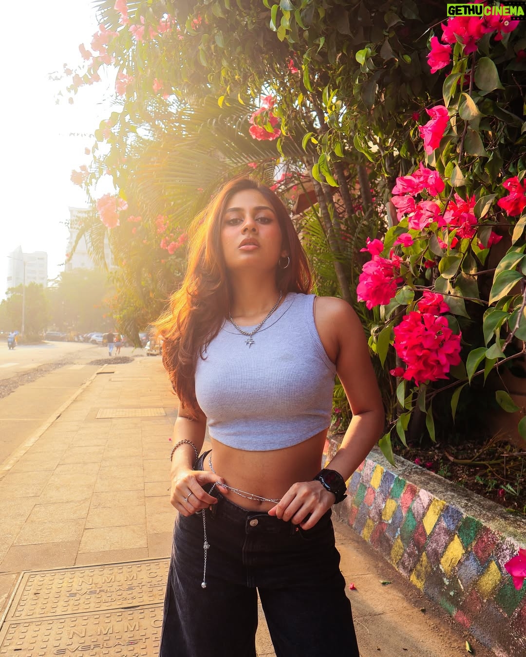Srushti Bannatti - 39.1K Likes - 📸@ridgefernandes
#outfitinspo #fyp
Streetwear
Cute outfit