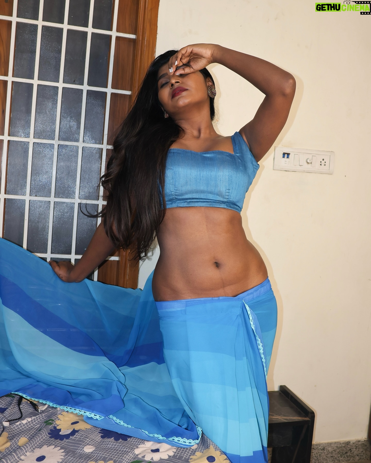 Stephina Alex - 9.2K Likes - Sexy is not about being naked; itās about being confident