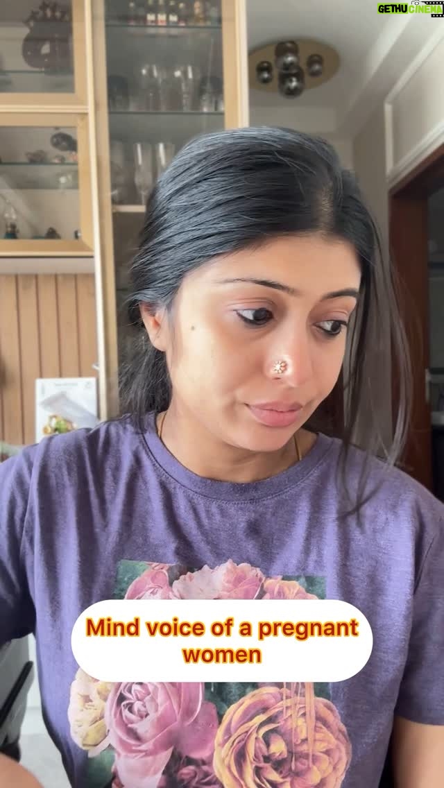 Sushmitha Ashwin - 52.4K Likes - Can you relate? 🤣
Only a pregnant women can relate🙊😅
#reels #kannada #trending #viral #mooguthihudugi #concept #bengaluruhudugi #relatable #kannadareels