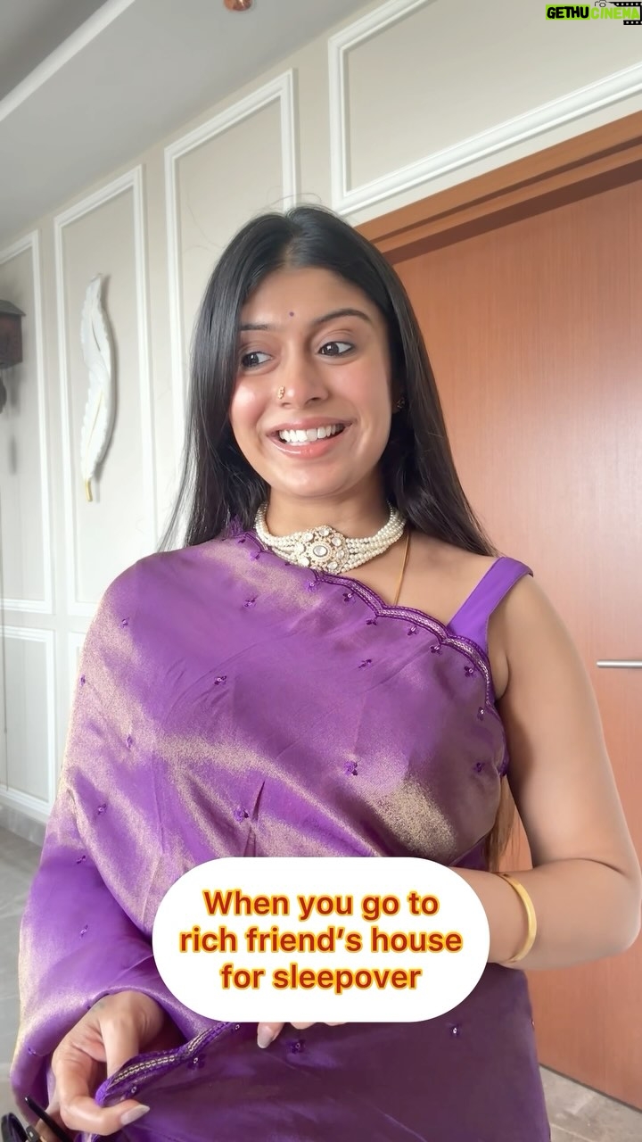 Sushmitha Ashwin - 23.1K Likes - Tag your bestie🙊🤣
#viral #trending #mooguthihudugi #kannada #concept #relatable #bengaluruhudugi #kannadareels