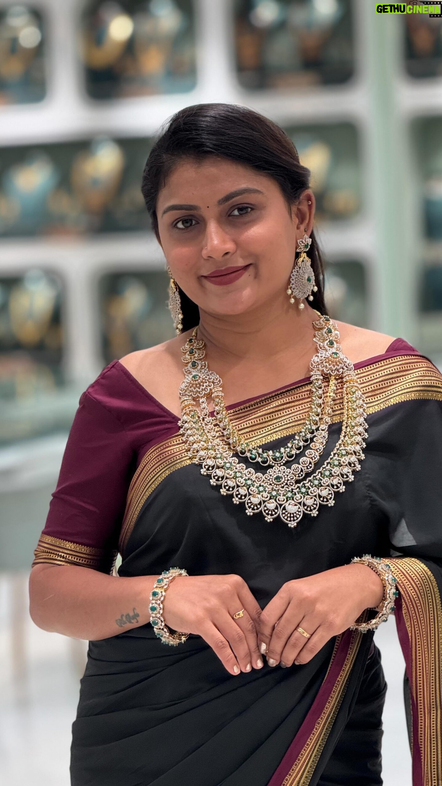Sushmitha Sheshagiri - 2.6K Likes - Good news, Kannadigas! 🎉
Due to popular demand, Goyaz @goyazsilverjewellery has extended the inaugural offer in Bangalore until May 18th!
✨ Exclusive Inaugural Offers on Selected Designs:
Shop for ₹1,00,000 & get ₹50,000 worth of jewellery FREE
Shop for ₹50,000 & get ₹25,000 worth of jewellery FREE
Shop for ₹25,000 & get ₹12,500 worth of jewellery FREE
📍 Offer valid at all Goyaz stores in Bengaluru:
Jayanagar | Marathahalli | Malleswaram
Brand managed by @cosmicmedia9