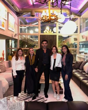 Sussanne Khan Instagram - Completely overwhelmed, grateful and filled with the blessings of the most wonderful Super Humans who visited us at our gallery this weekend @thecharcoalproject Hyderabad. Thank you to my darling brother @itszayedkhan @malzkhan for the best core protection team that you surround me with 💛💛💛💛🙌🏻🙌🏻🙌🏻Thank you to our real life SUPERSTAR and legend 🙌🏻🙌🏻🙌🏻🙌🏻@alwaysramcharan and dear Upasna for giving us the most incredible grace and warmth…making us feel very special and empowered…. 🙏🏼🙏🏼🙏🏼And So grateful to our dear Design community Mughals to visit us and fill us with your support… we all at @thecharcoalproject are thoroughly grateful.. Thank you Universe 🤍🤍🤍💛💛💛💛🥹🙌🏻🙌🏻🙌🏻🦋🦋