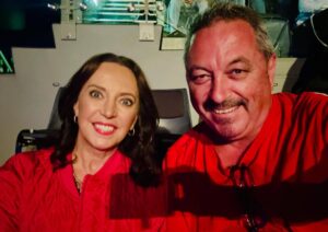 Suzanne Paul Instagram - Absolutely brilliant night at Spark Arena- Christopher Cross and then Toto! We were first row on the balcony, so I had a great view! 🥂👏🏼🤩 #toto #christophercross #sparkarena #datenight❤️
