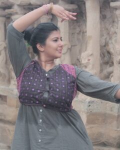 Actress Swarnamalya HD Photos and Wallpapers April 2025