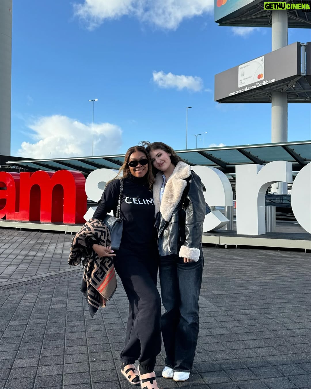 Tana Adelana - 18.3K Likes - Enroute Toronto!
First stop, Amsterdam! To have breakfast with my darling @ni.n.a__ who I missed so much❤️
Life is short! Live, Love, Laugh.
#travelfiles #slide6 #fav