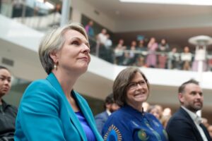 Tanya Plibersek Instagram - Headed to the Department of Social Services today with @gedkearney to meet the staff there, thank them for all they do, and look at what’s next. 

This is complex and important work, and there’s a great group of people doing it.