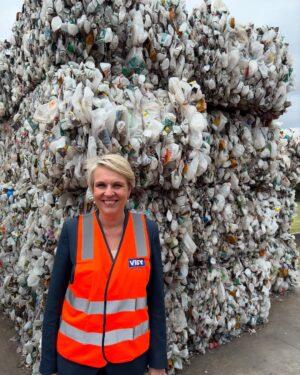 Tanya Plibersek Instagram - Proud of all Labor has achieved for the environment. I know @murraypwatt will be a fantastic Minister for Environment and Water. Swipe to see just some of what we’ve done.
