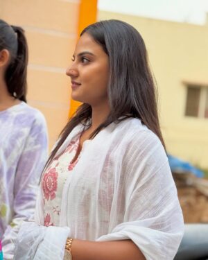 Thanviya Naik Instagram - 🌸

📸 @_r_o_h_i_t_h_00 

#thanvibalraj 
#actress 
#artist 
#universe 
#gratitude 
#instagood 
#instagram 
#explore 
#trending 
#viral 
#beingstrong 
#women 
#strongwomen 
#thankyou