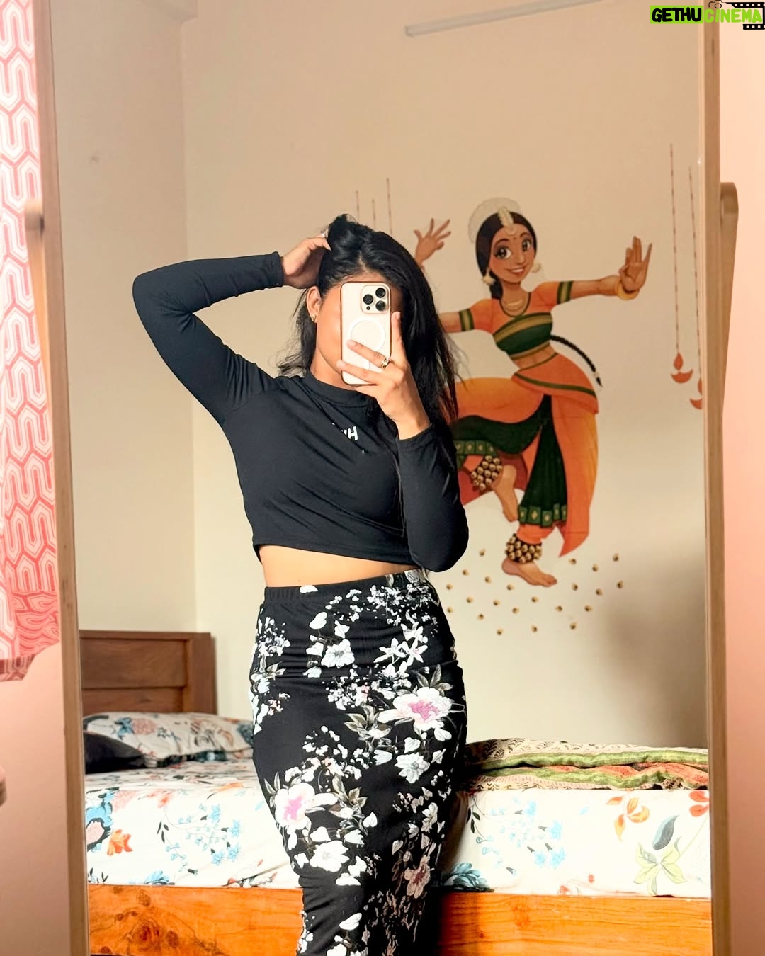 Thanviya Naik - 17.4K Likes - You.. you are my highšø
#thanvibalraj
#style
#fashion
#trending
#instamood
#instagram
#women
#confident
#independent
#feminist
#bosslady