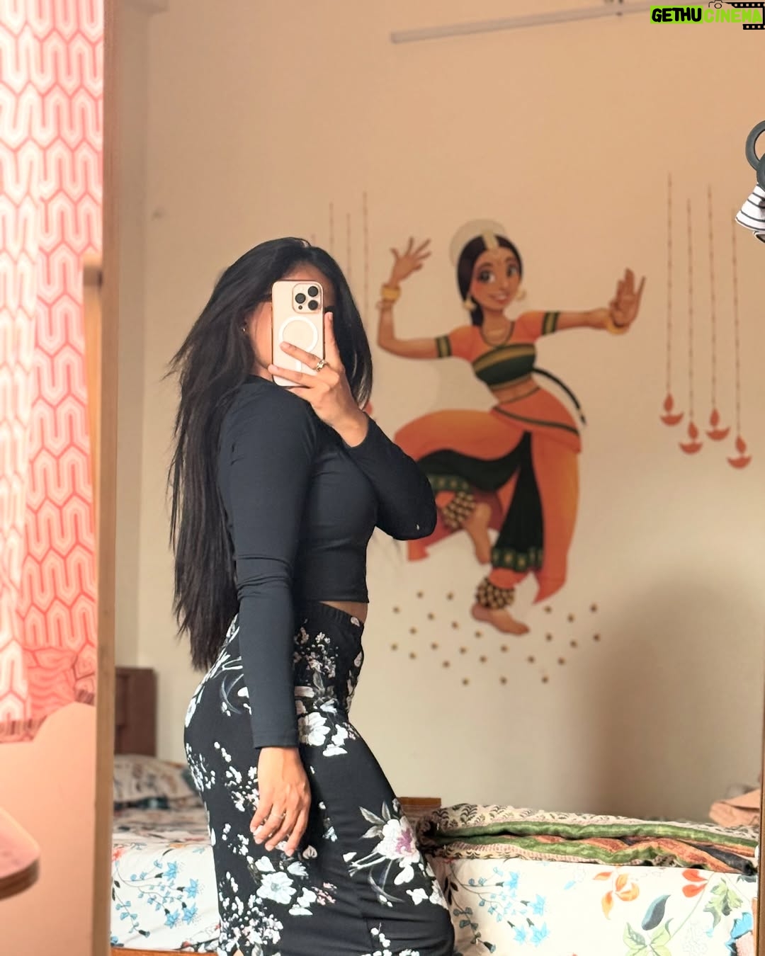 Thanviya Naik - 17.4K Likes - You.. you are my highšø
#thanvibalraj
#style
#fashion
#trending
#instamood
#instagram
#women
#confident
#independent
#feminist
#bosslady