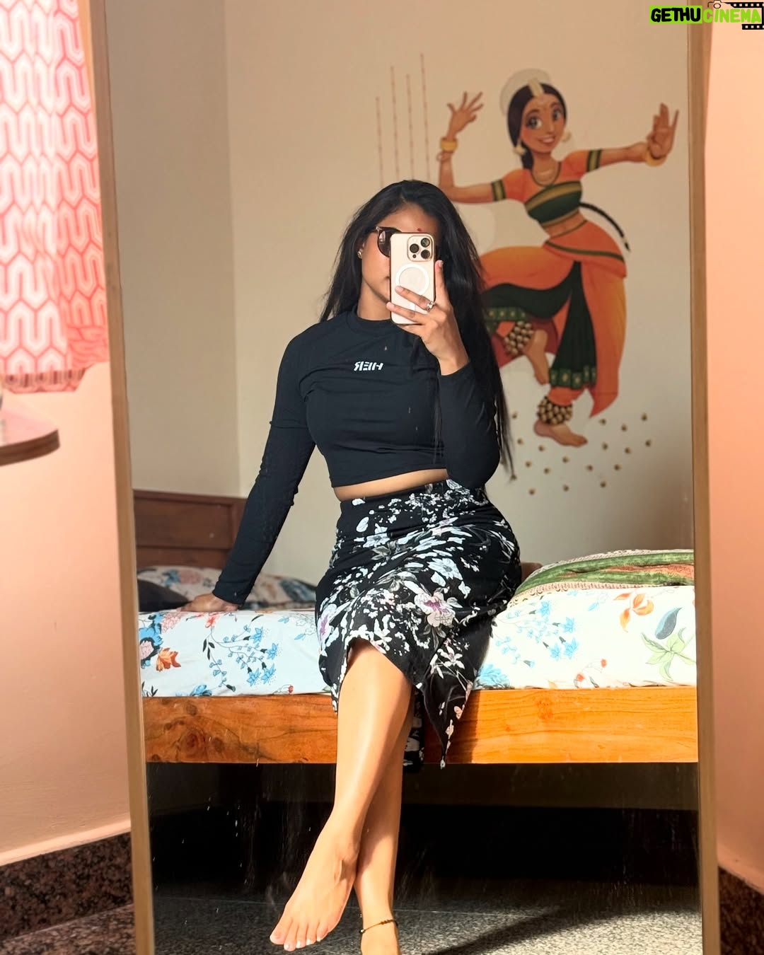 Thanviya Naik - 17.4K Likes - You.. you are my highšø
#thanvibalraj
#style
#fashion
#trending
#instamood
#instagram
#women
#confident
#independent
#feminist
#bosslady