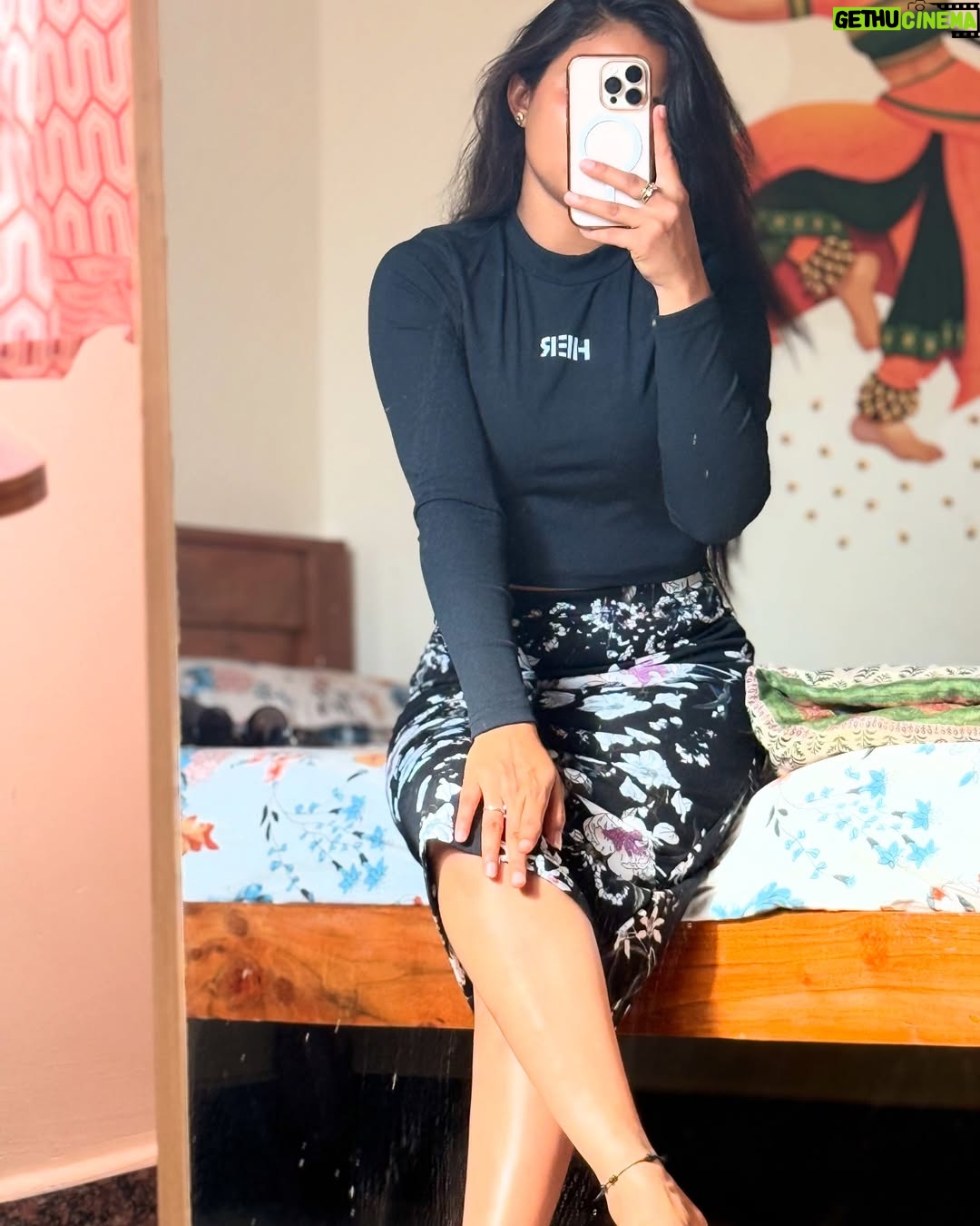 Thanviya Naik - 17.4K Likes - You.. you are my highšø
#thanvibalraj
#style
#fashion
#trending
#instamood
#instagram
#women
#confident
#independent
#feminist
#bosslady