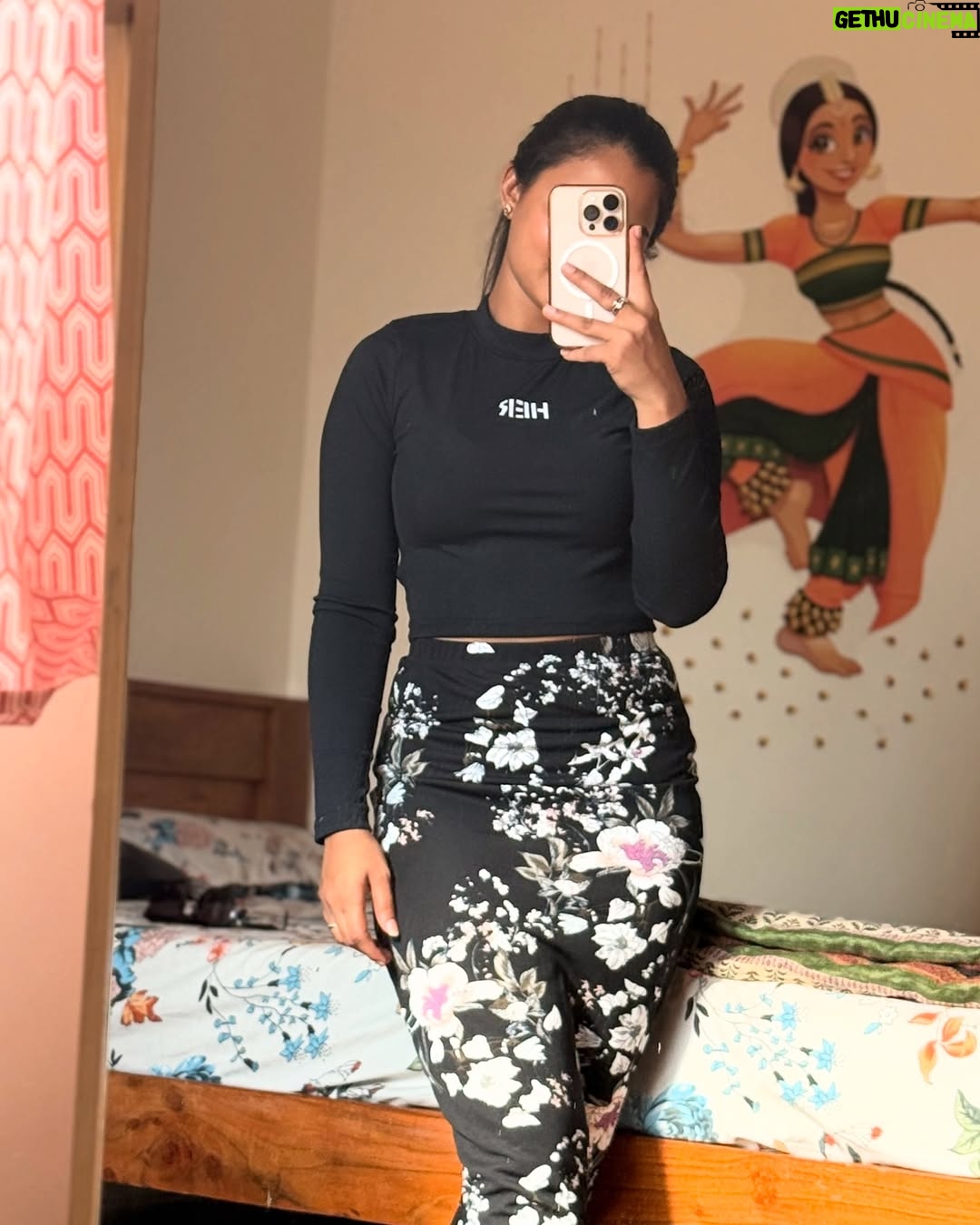 Thanviya Naik - 17.4K Likes - You.. you are my highšø
#thanvibalraj
#style
#fashion
#trending
#instamood
#instagram
#women
#confident
#independent
#feminist
#bosslady