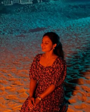 Thanviya Naik Instagram - Sandy toes🏝️, salty breeze💨, vitamin sea🌊 and endless bliss🌸

#thanvibalraj 
#thanviyanaik 
#thanviya 
#artist 
#actress 
#instagram 
#instamood 
#beach 
#beachbody 
#trending 
#explore 
#viral 
#cute 
#crush 
#sky