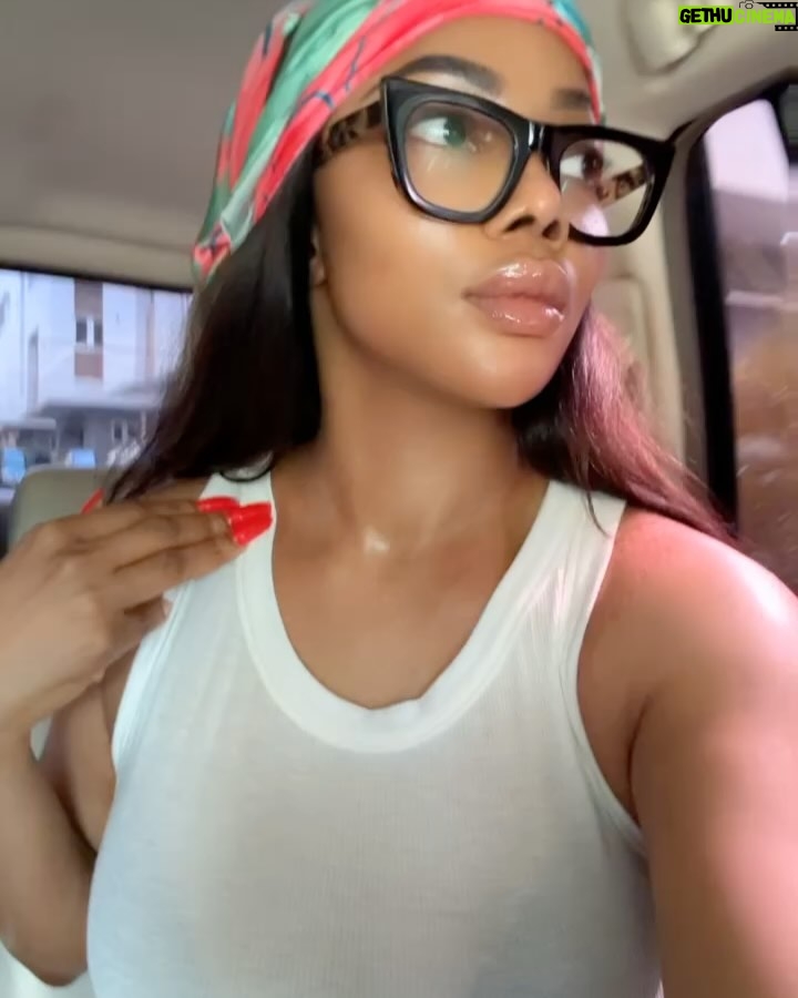 Toke Makinwa - 65.9K Likes - Life latelyā¦šøš¬š„ā¦.
My first lead roleā¦.. so thankful for Grace and for immense growth. Nothing was handed to me, Iāve literally worked my way up as Iāve done in other aspects of my brand, from small roles to appearances, Iāve taken every opportunity with grace and gotten better on the craft.
Nothing happens overnight, you gotta wake up each day not looking at how far youāve got left to go but living in each moment, celebrating your strides and forging forward without taking your eyes off the vision.
See a man diligent in his work - Proverbs 22:29. itās happening yaāll.
God is truly up to something, Iām just following as he leads.
Super excited I get to lean on some of these legendary actors as I meet some incredible ones too and they all welcomed me with grace. My first lead and I play a King. Say hello to Oba Adebukolaā¦..š
Shadow of Greed šļø
This project is directed by @akay_mason
Cinematography by @barnyee
Produced by - @kingsmen_ng
Coming š
#Shadowofgreedthemovie #SOG