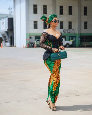 Toke Makinwa Instagram - Back in Lagos and a quick dip into Uyo to support @iniedo