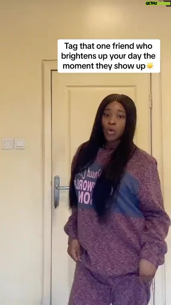 Tonto Dikeh - 3 Likes - Tag that friend below❤️
#explorepage #friends