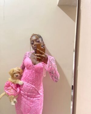 Tonto Dikeh Instagram - Lady stuns in photos with the aso ebi she made for her dog and herself!😂🥰

#explore #funny