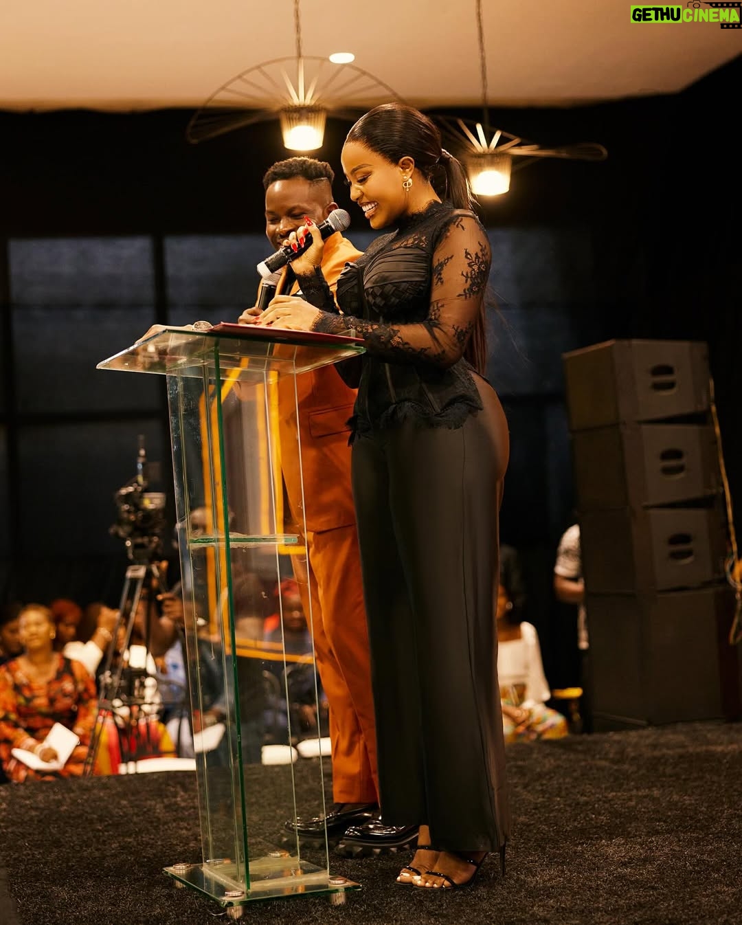 Uche Montana - 212.1K Likes - The Most reliable real estate company @adozillionhomes called & I answered !!!
Another successful realtors conference executedšš¼
