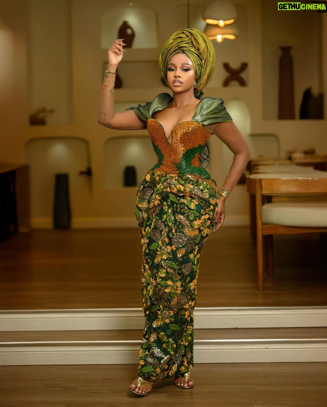 Uche Montana - 257.2K Likes - Love is such a beautiful thing š„°
#jp2025
Outfit @2207bytbally
š@bibyonce
Gele @abydouz_gele
šø @boboiso
š @maisonalaia
š @newbottega