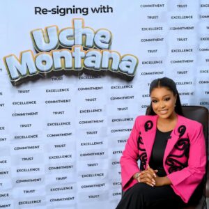 Uche Montana Instagram - My look to renew my deal with my real estate family @adozillionhomes 🏡 

Grateful my watch kept me on track 👀🫢 @bigbag_emporium ⌚️

📸 @boboiso
