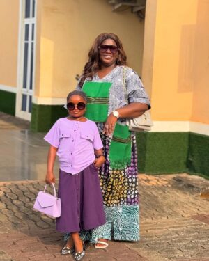 Uche Nancy Instagram - Favor! It surrounds me like a shield, And it will cover me from now until the day I meet my king !! 

With my baby @obi.oluebube_c