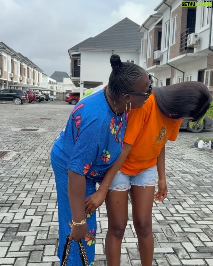 Uche Nancy - 32.3K Likes - THANKFUL TO GOD FOR TODAY AND EVERY OTHER DAYS ❤️❤️❤️🙏🙏 FAMILY IS EVERYTHING TO ME 🙏 @sonia_uche
PLEASE HAVE SEEN OUR NEW MOVIE ON OUR YOUTUBE CHANNEL 💃PLEASE GO AND SUBSCRIBE AND SHARE
MIND WORK #THEMOVIEISSTILLSHOWINGONUCHENANCYTVONYOUTUBE