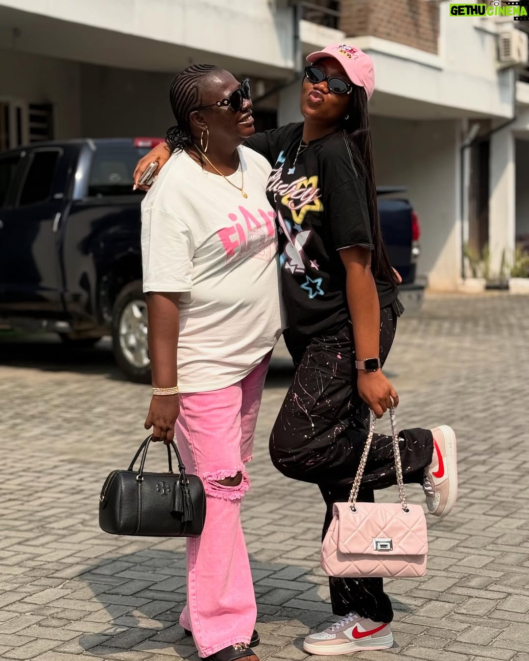Uche Nancy - 22K Likes - GOD PLEASE KEEP ON PROTECTING MY FAMILY 🙏🙏❤️💕 @chinenyennebe