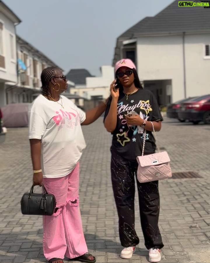 Uche Nancy - 22K Likes - GOD PLEASE KEEP ON PROTECTING MY FAMILY 🙏🙏❤️💕 @chinenyennebe