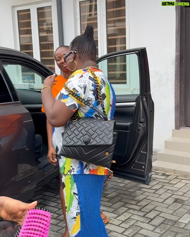 Uche Nancy - 32.3K Likes - THANKFUL TO GOD FOR TODAY AND EVERY OTHER DAYS ❤️❤️❤️🙏🙏 FAMILY IS EVERYTHING TO ME 🙏 @sonia_uche
PLEASE HAVE SEEN OUR NEW MOVIE ON OUR YOUTUBE CHANNEL 💃PLEASE GO AND SUBSCRIBE AND SHARE
MIND WORK #THEMOVIEISSTILLSHOWINGONUCHENANCYTVONYOUTUBE