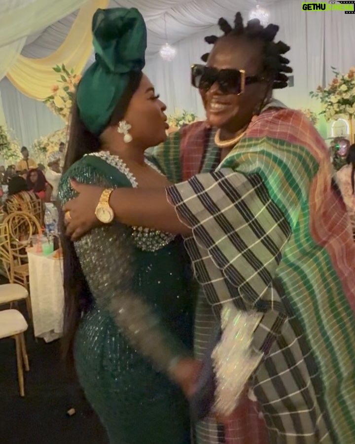 Uche Nancy - 31.8K Likes - HAPPY MARRIED LIFE @deacon_famous
YOUR HOME IS BLESSED 🙏❤️
WE HAD A GOOD DAY TODAY!