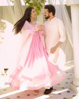 Uroosa Qureshi Instagram - Eid Mubarak 🤗🤗🤗
ALHAMDULILLAH 🙏🏻

📸 @weddings_by_moiz_alvi 
Location @getsettt 
Uroosa Dress @ripret.official 
Boys Dress @gemgarments PR @aniqaspr.official