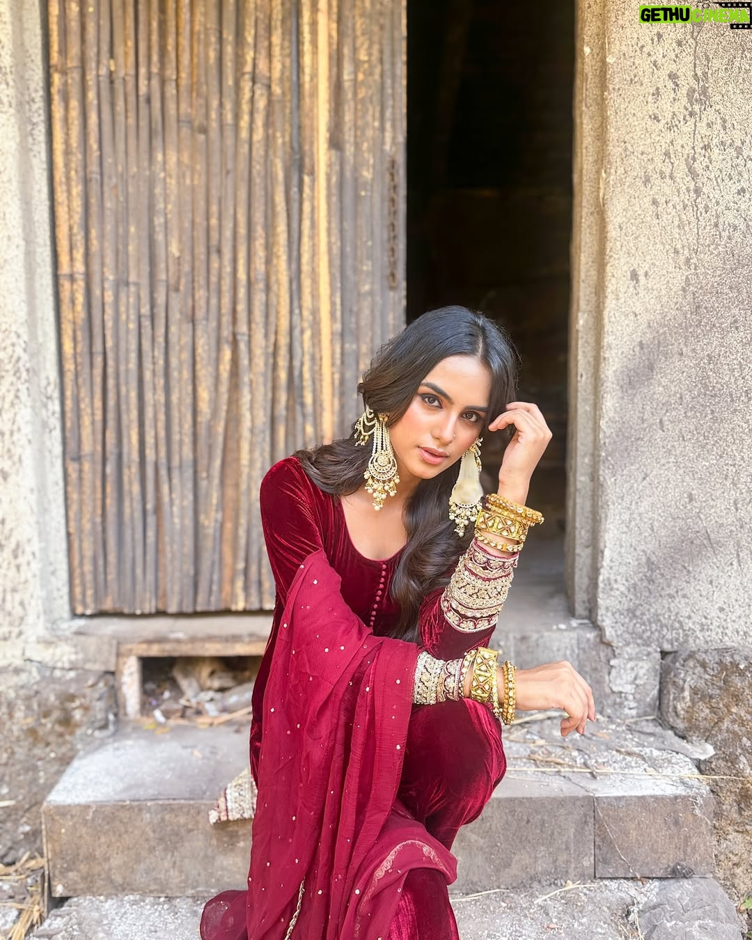 Vaidehi Nair - 5.4K Likes - Comment your favourite one !āØ
-
-
-
@kushagrathakurofficial @bharath.mp3
-
-
-
-
Hair by @siddhi.sawant.716
-
-
#vaidehiians #fyp #foryou #fetureme #trending #findingher
