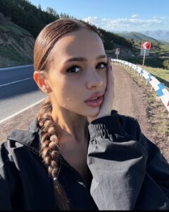 Valya Karnaval Top 100 Instagram Photos and Posts