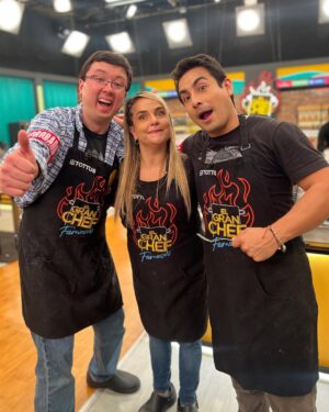 Vanessa Terkes Instagram - ¿A QUÉ EQUIPO APOYAS ESTA NOCHE 🤩🔥🍽️? #ElGranChefFamosos