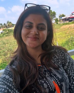 Vani YM Instagram - ನಮ್ಮಷ್ಟಕ್ ನಾವಾಗಿ ಇದ್ದಿದ್ರಲ್ ಹಾಯಾಗಿ, ಬದ್ಕೋದೆ ರತ್ನನ್ ಪರ್ಪಂಚ 🖖🏻