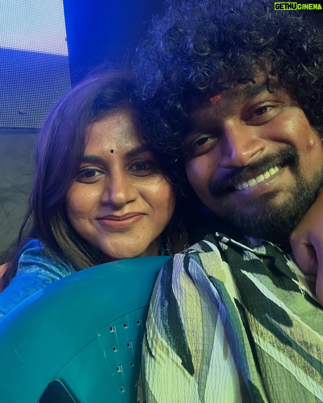 Vani YM - 49.8K Likes - 😄