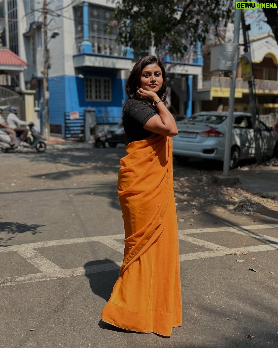 Vani YM - 3K Likes - Absolutely not Sona 😅