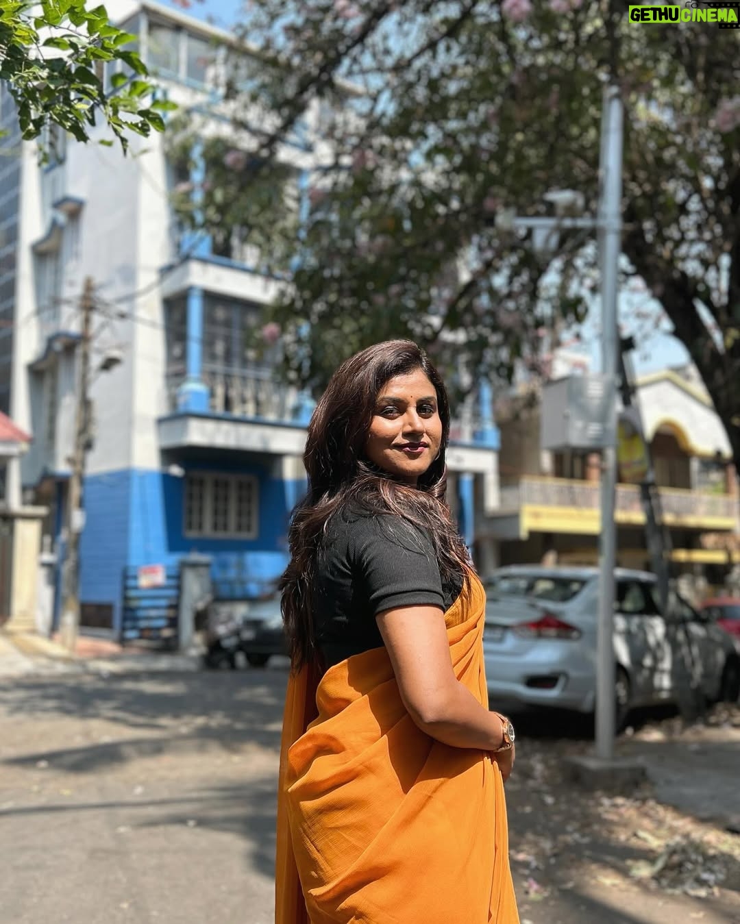 Vani YM - 5.2K Likes - A smile is the best accessory😃