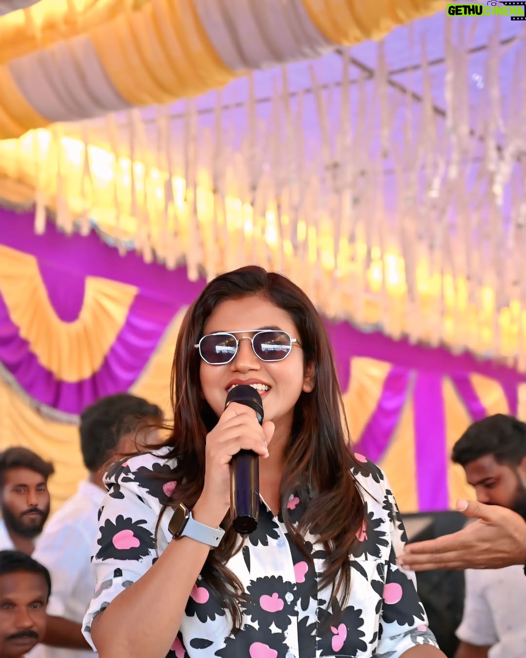 Vani YM - 1.3K Likes -