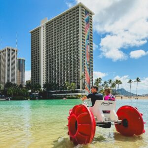 Vanna White Instagram - Keeping the aloha alive after Idol with another week in paradise—this time with @WheelofFortune 🌴🌊 Tune in all week long for Hawaiian Vacation Week!