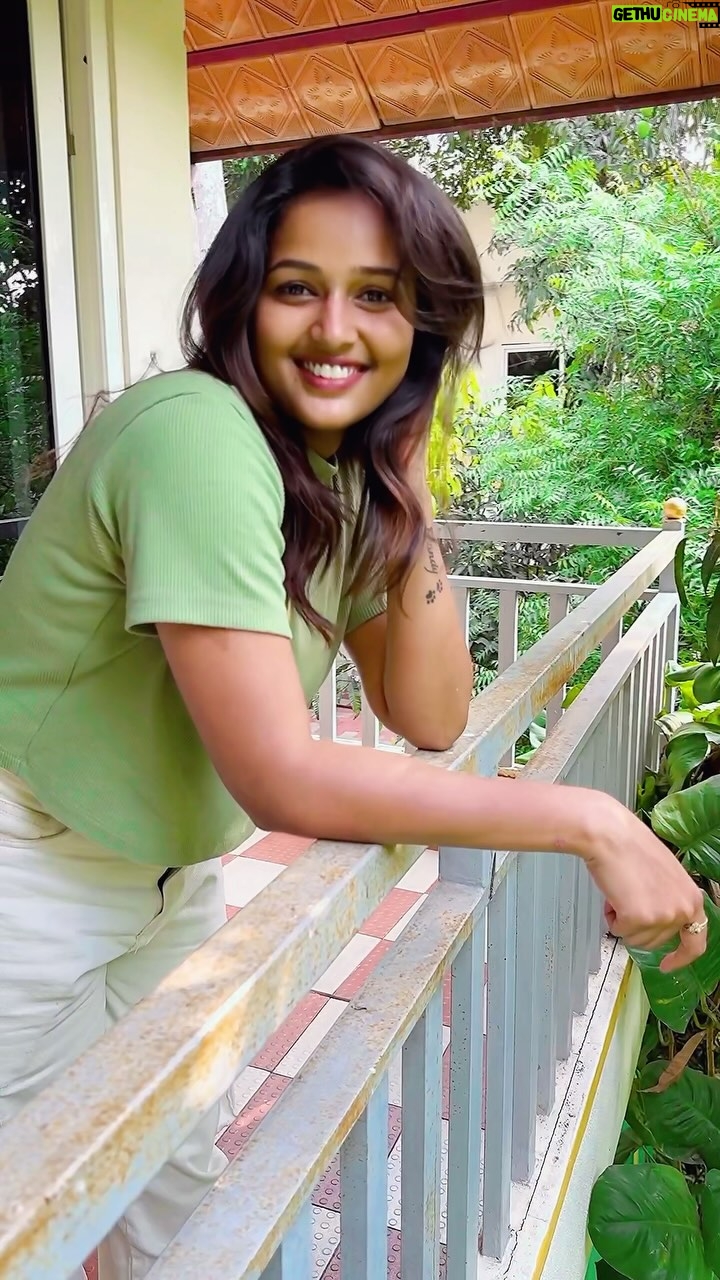 Varshini Srinivas - 1.9K Likes - 👀💚
#reelitfeelit #reelkarofeelkaro #viral #reelsinstagram #view #explore #trending #nature #greenery #followme #_j_a_a_n_u__________
#j_a_a_n_u__________