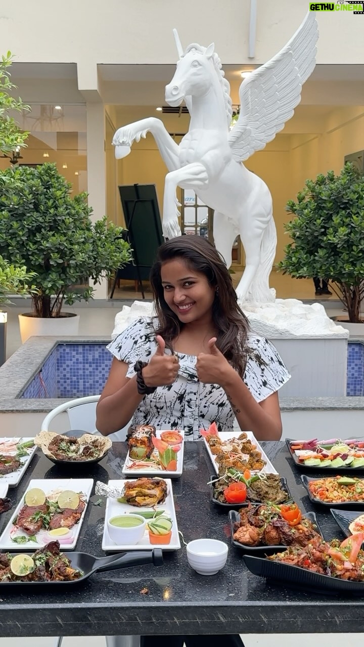 Varshini Srinivas - 3 Likes - Ashva Resto Hangout’s 📍
#restaurant #pub #resto #ambience #food #foodies #kannada #ashvarestohangouts #reelitfeelit #reelkrofeelkro❤️ #reelsinstagram #trending #vlog #foodvlog #explore #followme #_j_a_a_n_u__________
#j_a_a_n_u__________