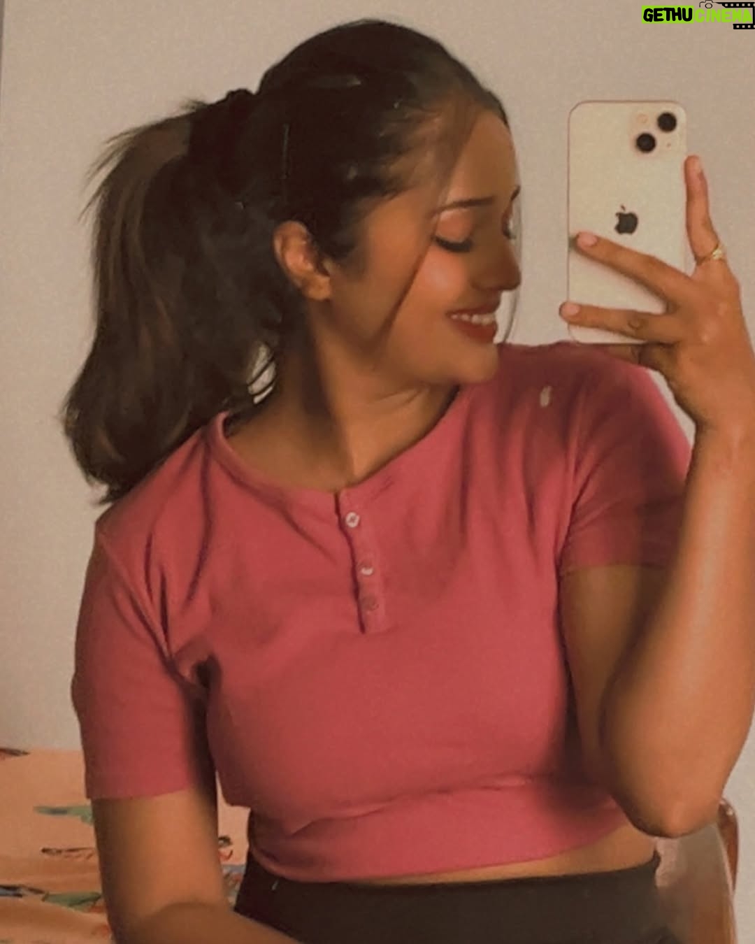Varshini Srinivas - 1.9K Likes -